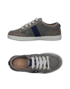 Низкие кеды и кроссовки Geox