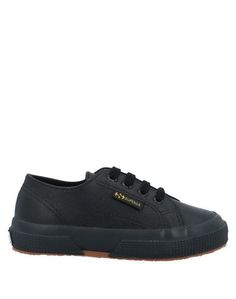 Низкие кеды и кроссовки Superga