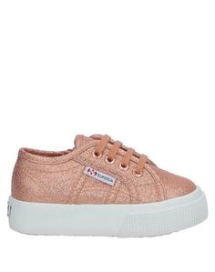 Низкие кеды и кроссовки Superga