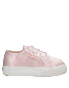 Низкие кеды и кроссовки Superga