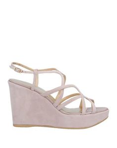 Сандалии Stuart Weitzman