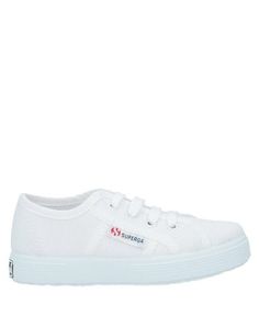 Низкие кеды и кроссовки Superga