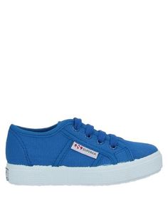 Низкие кеды и кроссовки Superga