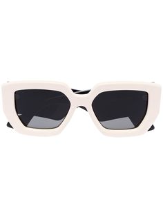 Gucci Eyewear солнцезащитные очки в прямоугольной оправе