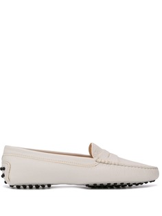 Tods лоферы с миндалевидным носком Tod`S