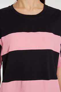Розово-черная футболка Marni