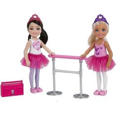 Игровой набор Barbie Челси блондинка и брюнетка в розовых юбках 14 см