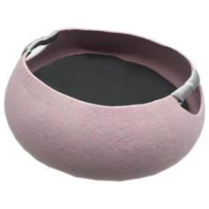 Лежак для кошек Fauna International Matis S 40х40х17 см розовый