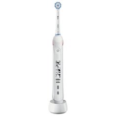 Электрическая зубная щетка Oral-B Pro 2 Junior Sensi Star Wars, белый