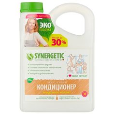 Концентрированный кондиционер для белья Миндальное молочко Synergetic 2.75 л канистра