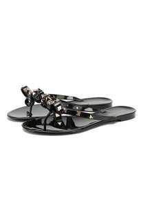 Резиновые шлепанцы Valentino Garavani Rockstud Valentino