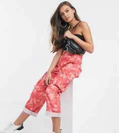 Брюки в стиле милитари с принтом тай-дай ASOS DESIGN Petite-Розовый