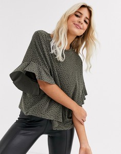 Зеленая блузка в горошек с оборками на рукавах New Look-Зеленый