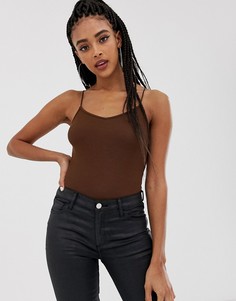 Боди каштанового цвета на тонких бретелях ASOS DESIGN-Коричневый
