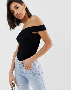 Черный боди с открытыми плечами и запахом ASOS DESIGN