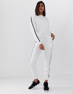 Спортивный костюм со свитшотом и джоггерами ASOS DESIGN-Белый