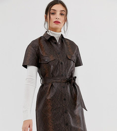 Платье из искусственной кожи с поясом и змеиным принтом Stradivarius-Коричневый