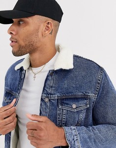 Джинсовая куртка на подкладке из искусственной цигейки Bershka-Синий