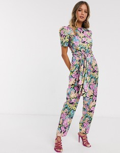 Комбинезон с цветочным принтом и пуговицами под жемчуг ASOS DESIGN-Мульти