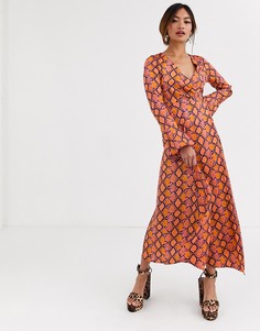 Платье макси с запахом и змеиным принтом ASOS DESIGN-Мульти