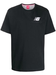 New Balance футболка с вышитым логотипом