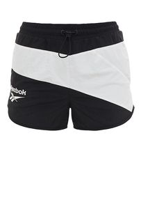 Черные шорты в спортивном стиле Reebok Classic