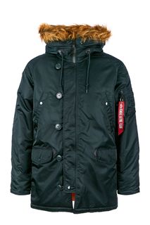 Зеленая куртка с карманами и капюшоном Alpha Industries
