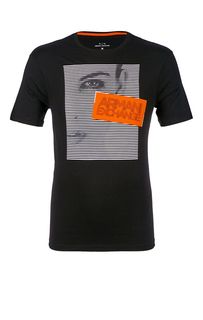 Черная хлопковая футболка с принтом и нашивкой Armani Exchange