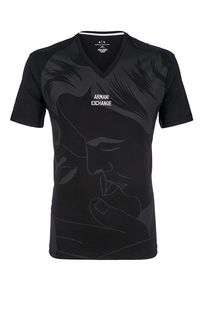 Черная хлопковая футболка с треугольным вырезом Armani Exchange