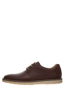 Коричневые ботинки из фактурной кожи Clarks
