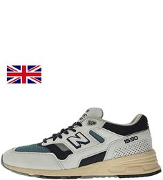 Серые кроссовки из нубука с текстильными вставками New Balance
