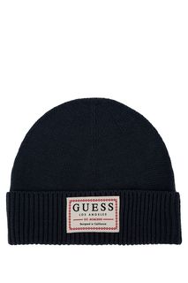 Синяя шапка с нашивкой Guess