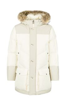 Зимний пуховик с меховой отделкой Woolrich