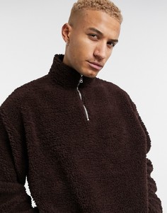 Коричневый oversized-свитшот из искусственного меха с короткой молнией ASOS DESIGN