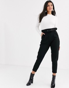 Суженные книзу строгие брюки черного цвета с ремнем New Look-Черный
