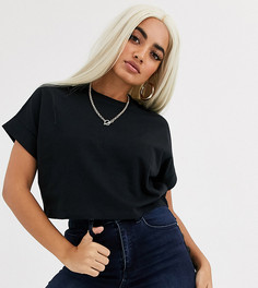 Черная короткая футболка с отворотами на рукавах ASOS DESIGN Petite-Черный