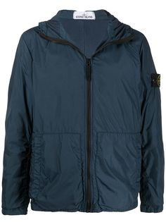Stone Island куртка с капюшоном и нашивкой