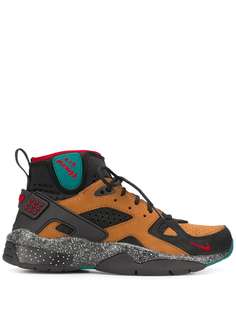 Nike x Olivia Kim Air Mowabb trainers