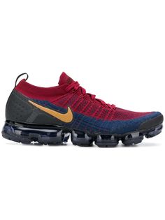 Nike кроссовки на шнуровке