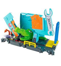 Игровой набор Hot Wheels City Атака аллигатора в гараже