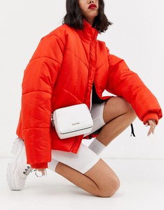 Белая миниатюрная сумка через плечо Calvin Klein-Белый