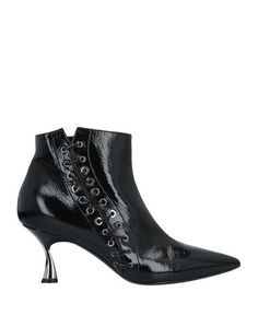 Полусапоги и высокие ботинки Casadei