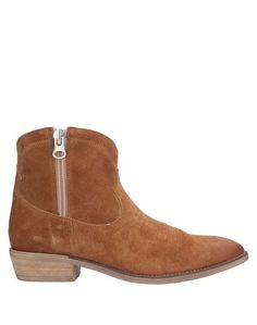 Полусапоги и высокие ботинки Charterhouse