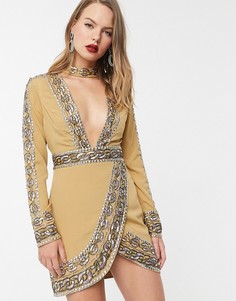Платье мини с глубоким вырезом и цепочками ASOS DESIGN-Мульти