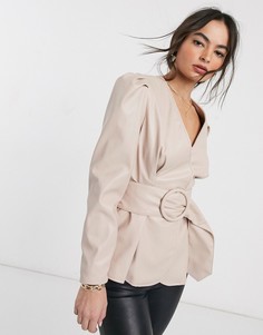Розовый топ из искусственной кожи с поясом и баской River Island