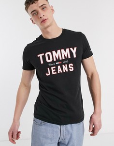 Черная футболка с крупным логотипом на груди Tommy Jeans Еssential-Черный