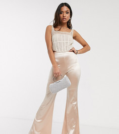Расклешенные атласные брюки с завышенной талией ASOS DESIGN Petite-Розовый