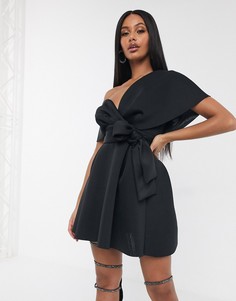 Короткое приталенное платье с открытыми плечами и поясом ASOS DESIGN-Черный