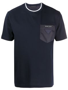 Prada футболка с накладным карманом