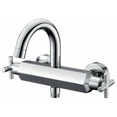 Смеситель для ванны с душем Berholm